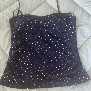 Gap takini top